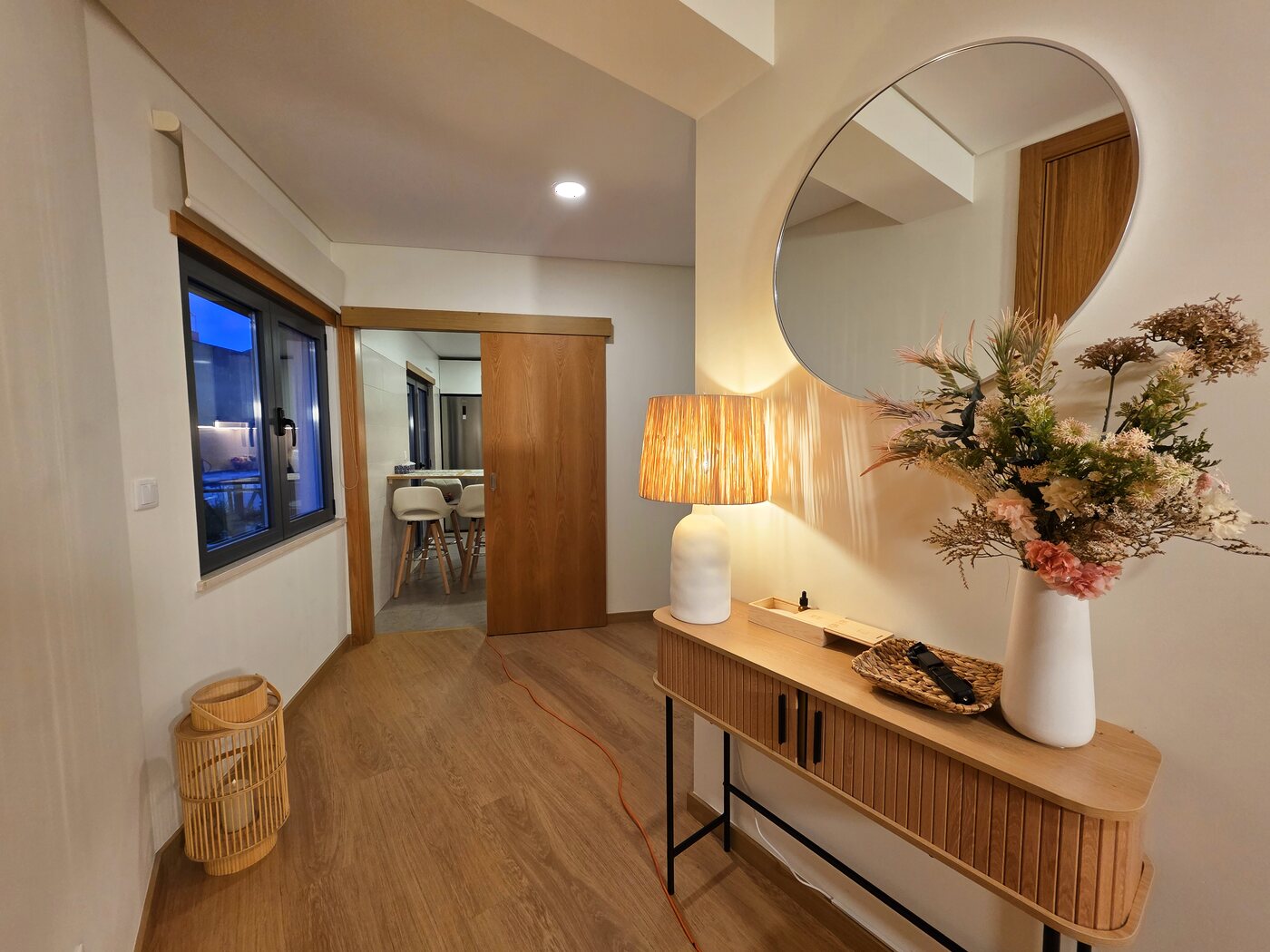 Survana hallway