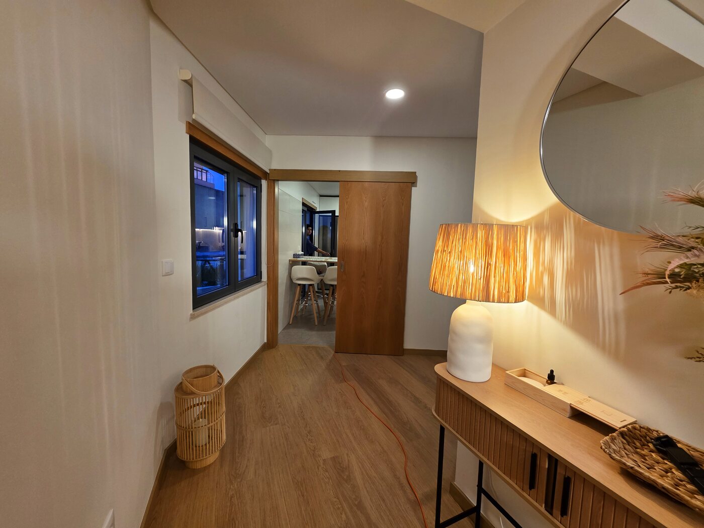 Survana hallway
